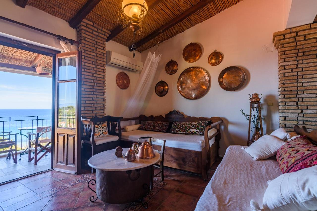 Eros Pittoresque Retreats - Perfect Location, Panoramic Seaview Короні Екстер'єр фото