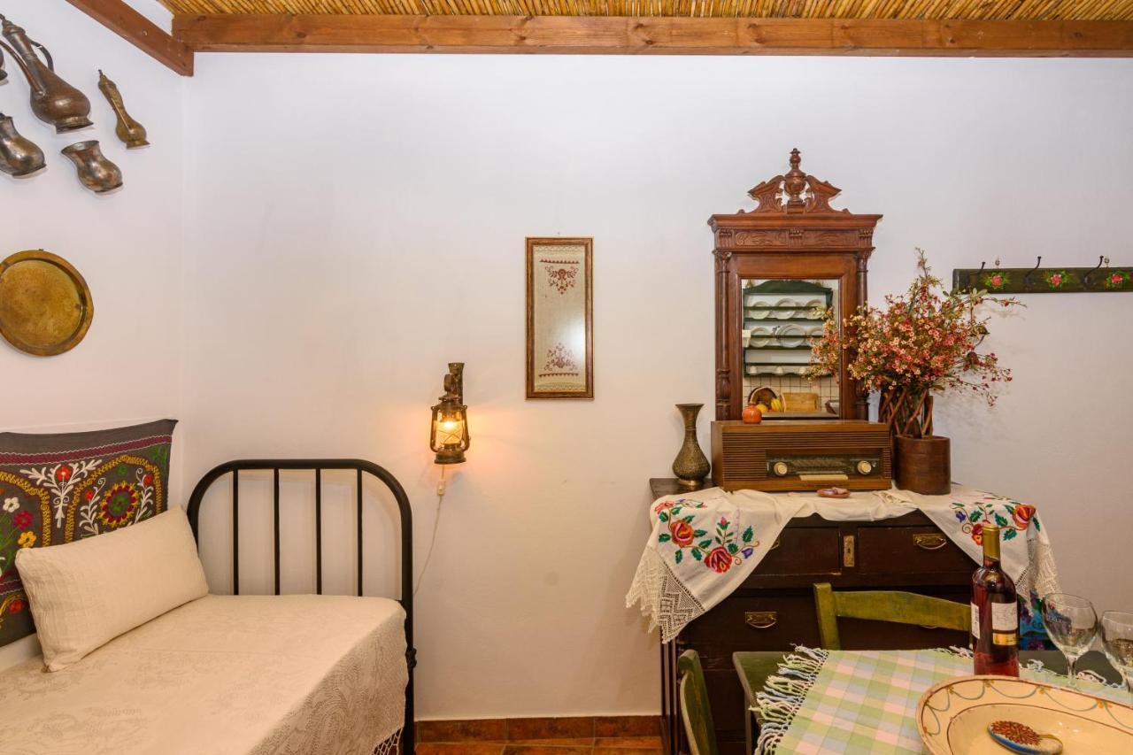 Eros Pittoresque Retreats - Perfect Location, Panoramic Seaview Короні Екстер'єр фото